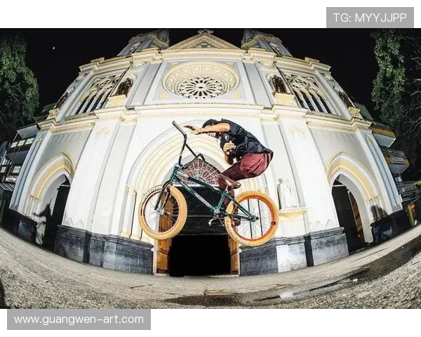 南京滑板队在极限运动嘉年华积分榜中以68分稳居第一名引发关注